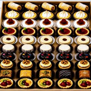 ¡Nuestra Caja de Mini Dulces ya está disponible!
 ¡Perfecta para sorprender!